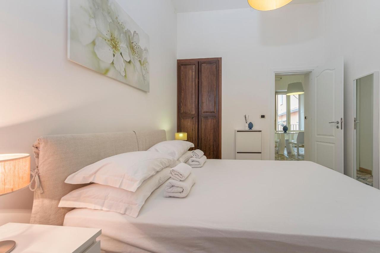 Elegant Apartment In Taormina Eksteriør billede